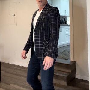 Dark black/ blue tint plaid Sport Coat Blazer size XL and one size medium
